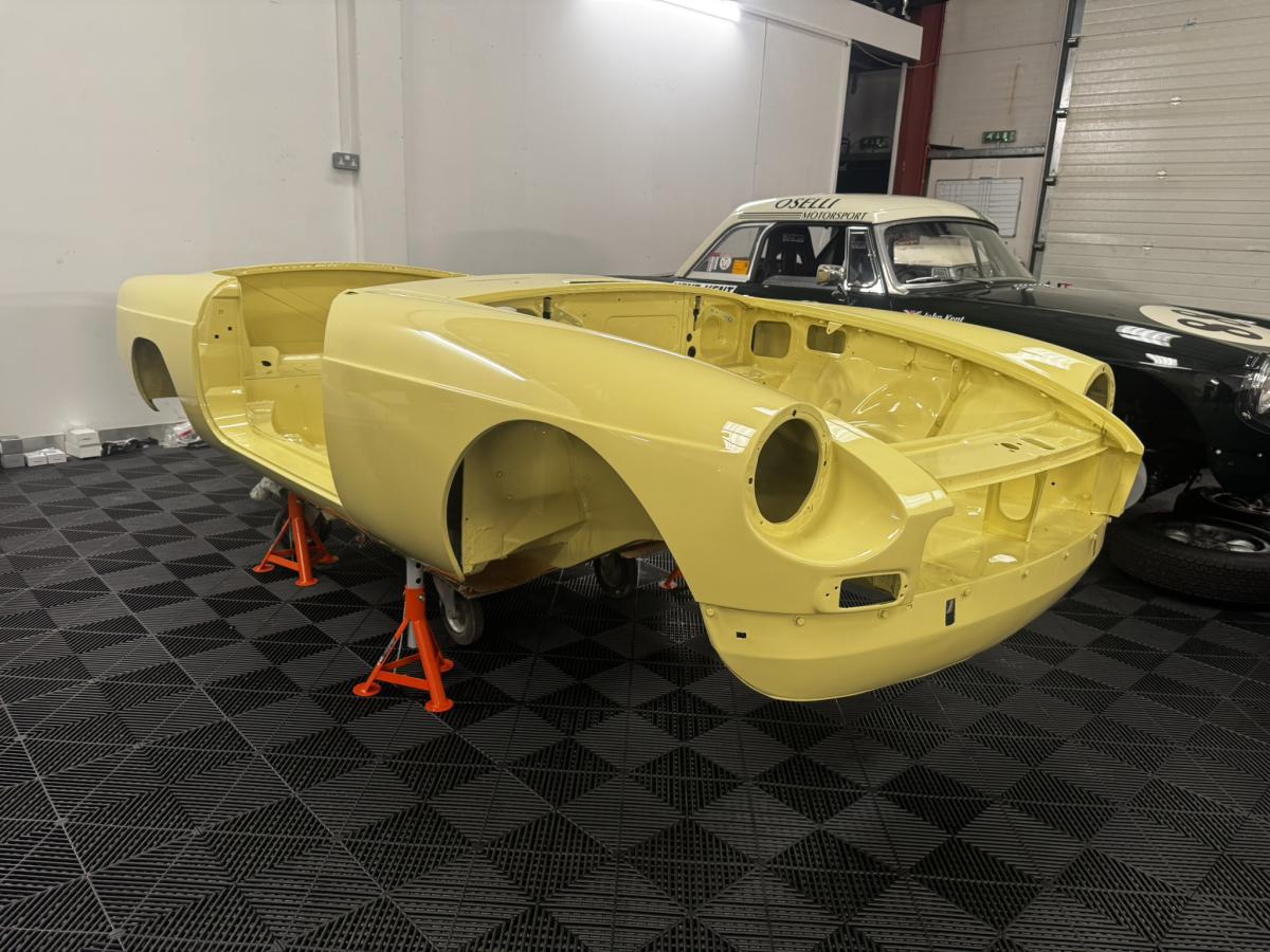 1964 MGB Roadster FIA Race Ca...